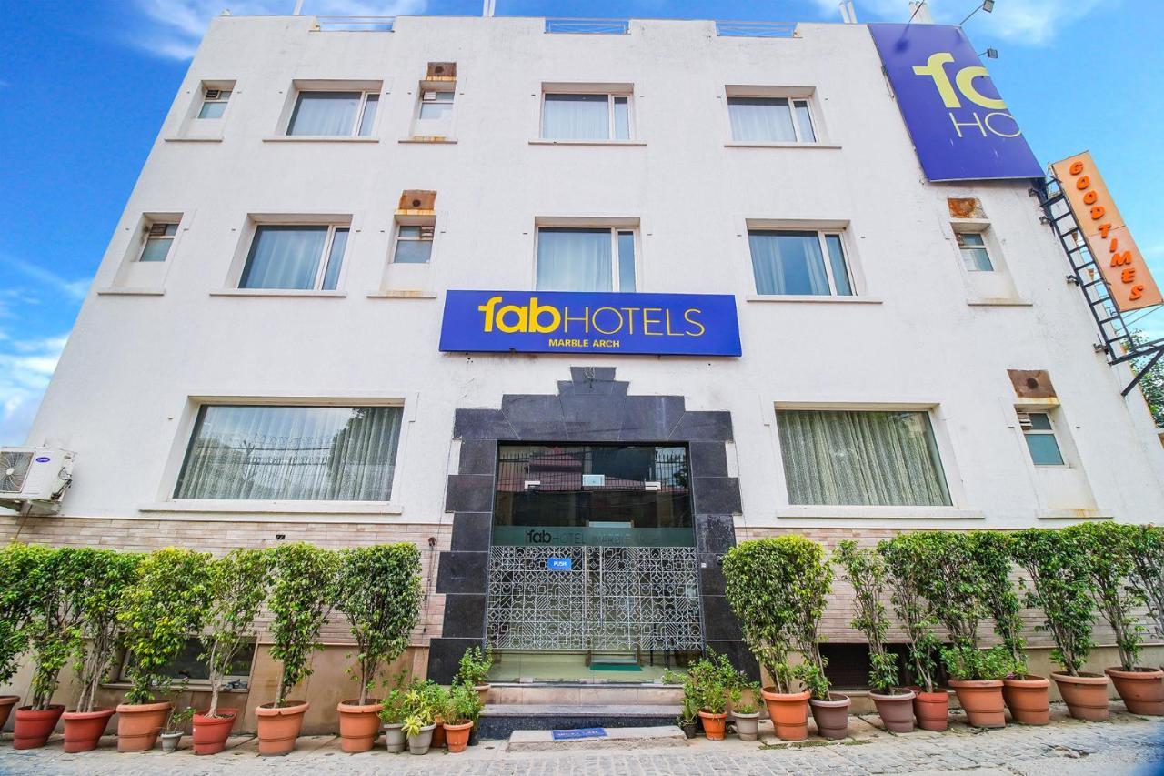 Fabhotel Marble Arch - Nr Karol Bagh Market Delhi  Bagian luar foto