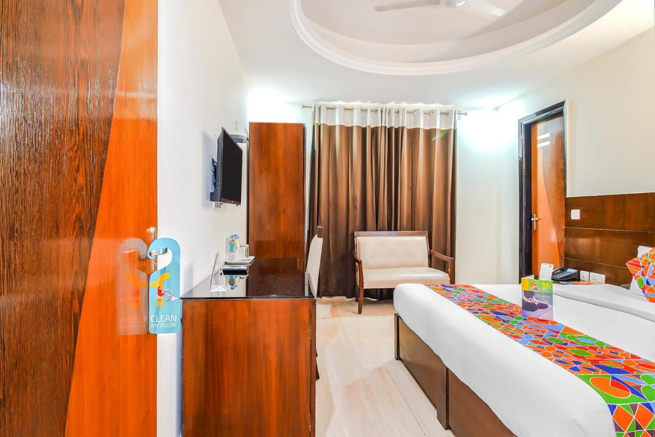 Fabhotel Marble Arch - Nr Karol Bagh Market Delhi  Bagian luar foto