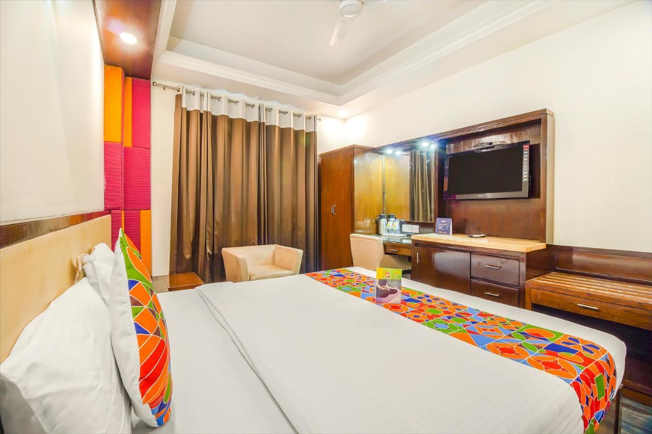 Fabhotel Marble Arch - Nr Karol Bagh Market Delhi  Bagian luar foto